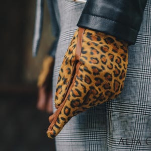 Women&#39;s Gloves - LEOPARD - wool lined - hairsheep leather