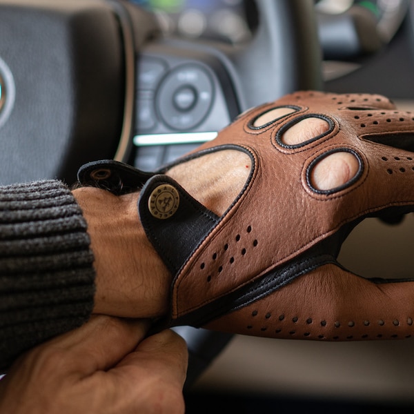 Men's DRIVING Gloves - BROWN-BLACK - deerskin leather