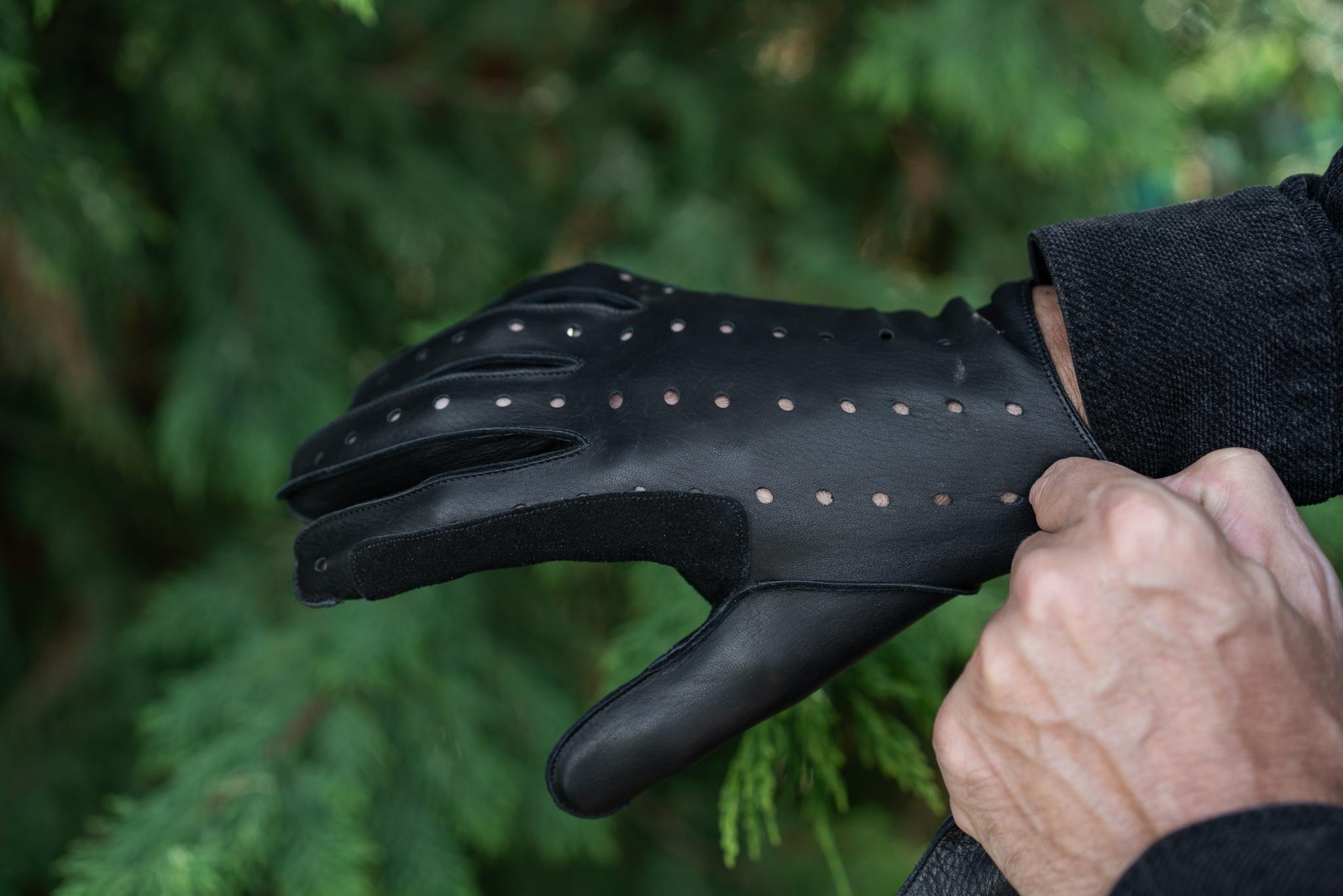 Dexter gloves - Etsy 日本