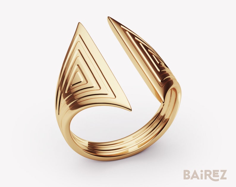 Unisex ring,Triangle ring,Silver signet ring,gold signet ring,Modernist Jewelry,Modern Ring,Modern Jewelry,Gold Ring,Delicate Gold Ring