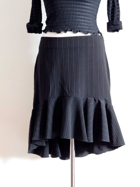 Black asymmetrical skirt with ruffle, vintage Rin… - image 4