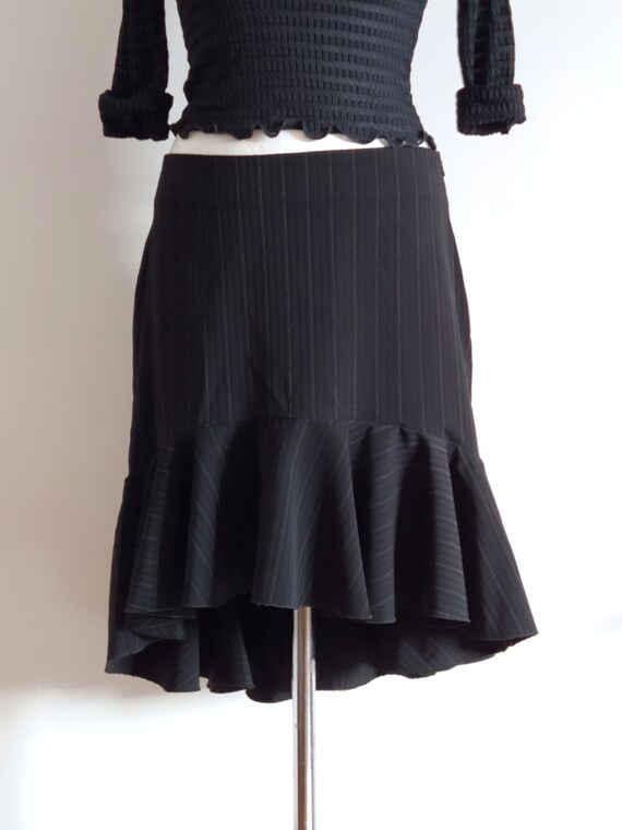 Black asymmetrical skirt with ruffle, vintage Rin… - image 3