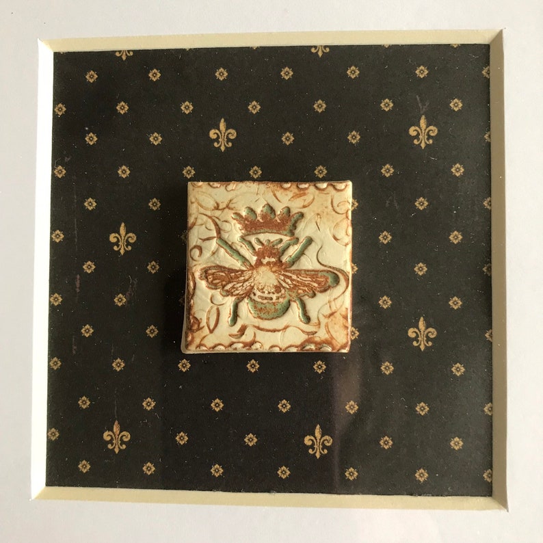 Framed Bee Tile