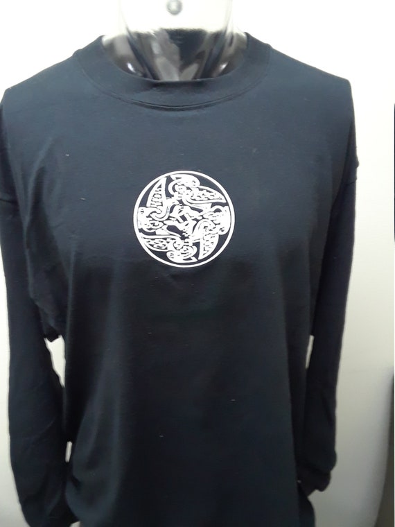 long sleeve celtic top