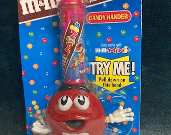 M & M mini candy dispenser “Red”