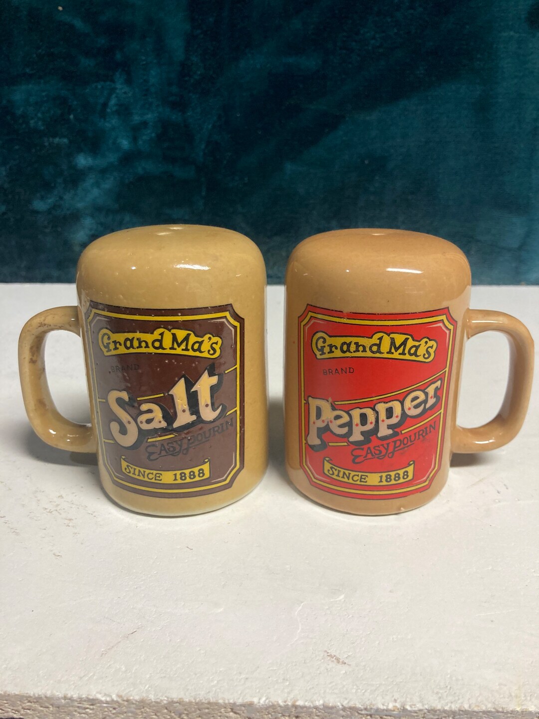 Grandmas and Grandpas Easy Pouring Salt and Pepper Shakers Etsy