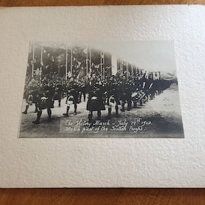 WW1 Scottish troops victory march July 14 1919 military photo