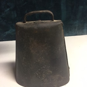 Primitive  Cow Bell
