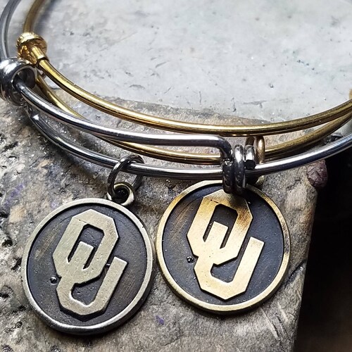 Oklahoma Sooners Hinged Bangle main image 0