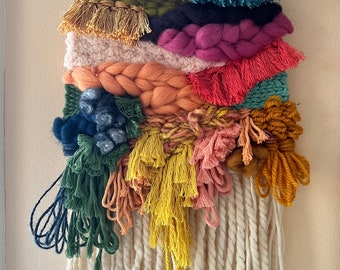 Handwoven Fiber Art Tapestry, Roving Wall Hanging, 16" x 9"