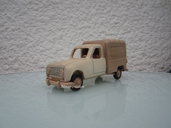 Renault on sale 4 miniature