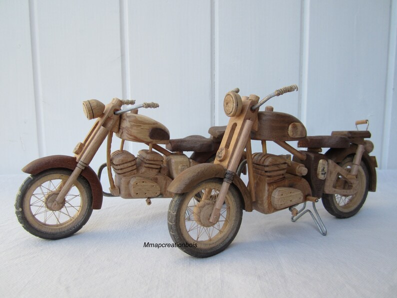 Single-cylinder wooden motorcycle. image 5