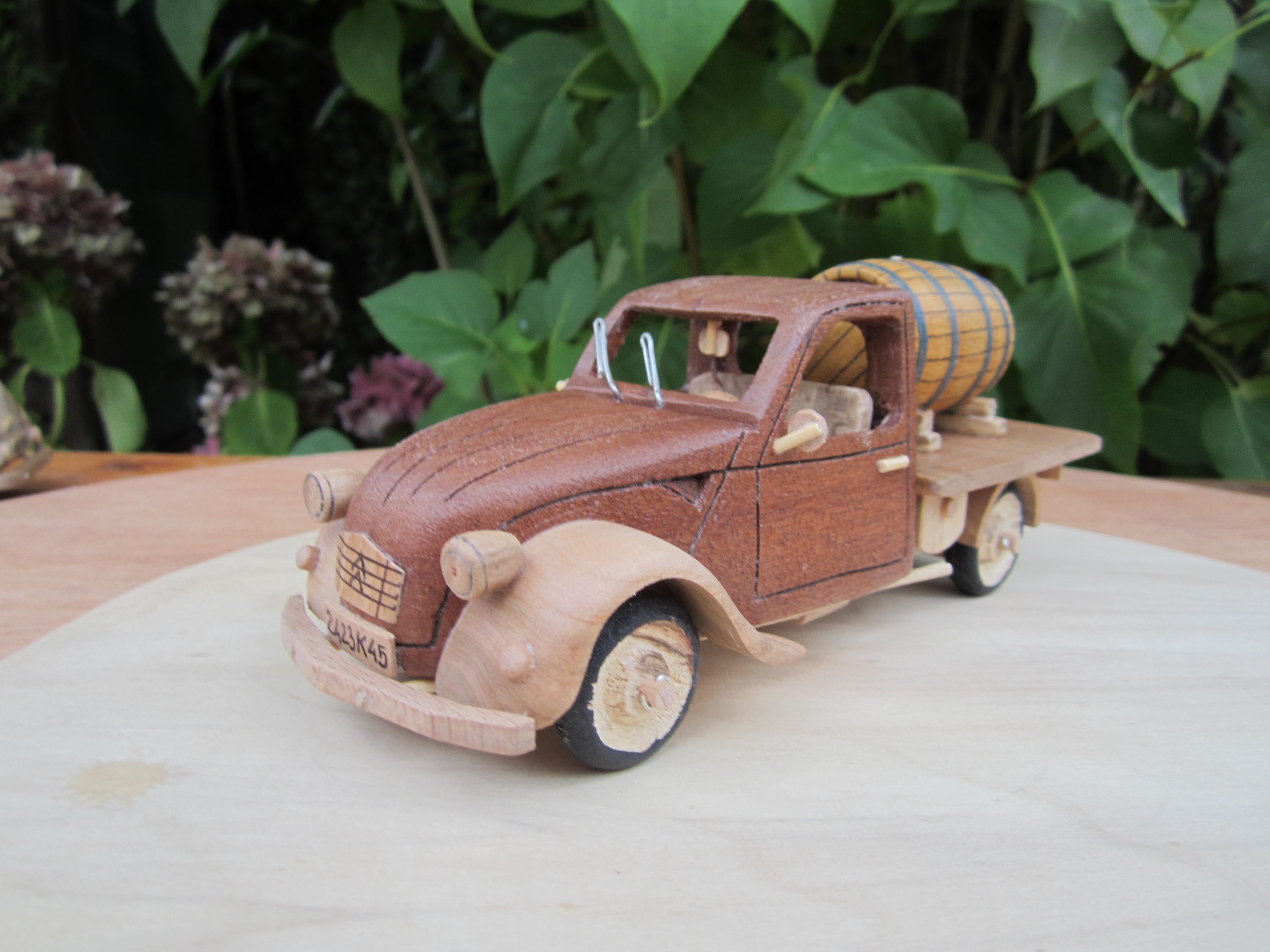 Maquette 2CV En Bois Vernis - Décoration Intérieure (neuve)