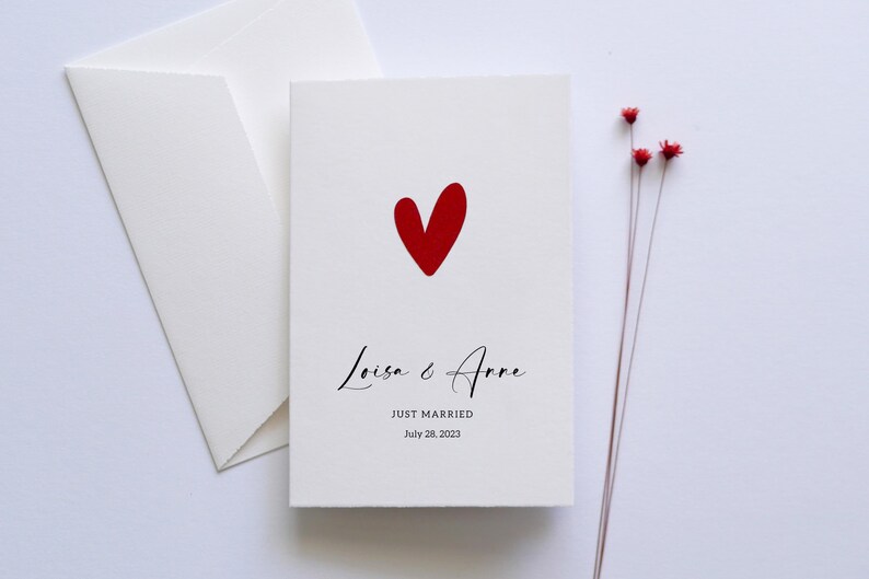 Just Married - Personalisierte Karte zur Hochzeit - Veredelt mit Herz und individuellem Text Red