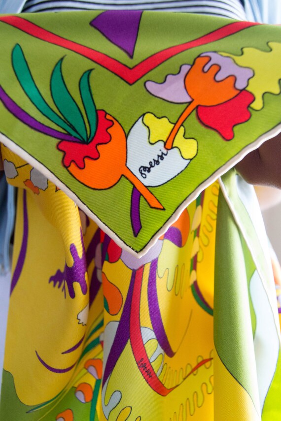 Vintage Bessi Silk Multicolor Floral Scarf