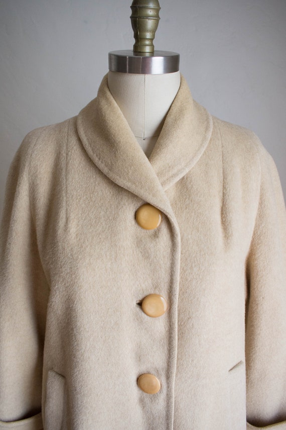 Vintage Wool Overcoat/ 50’s Warm Wool Coat/ Timele