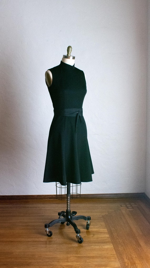 Butte Knit 70's Black Sleeveless Fit and Flare Dre