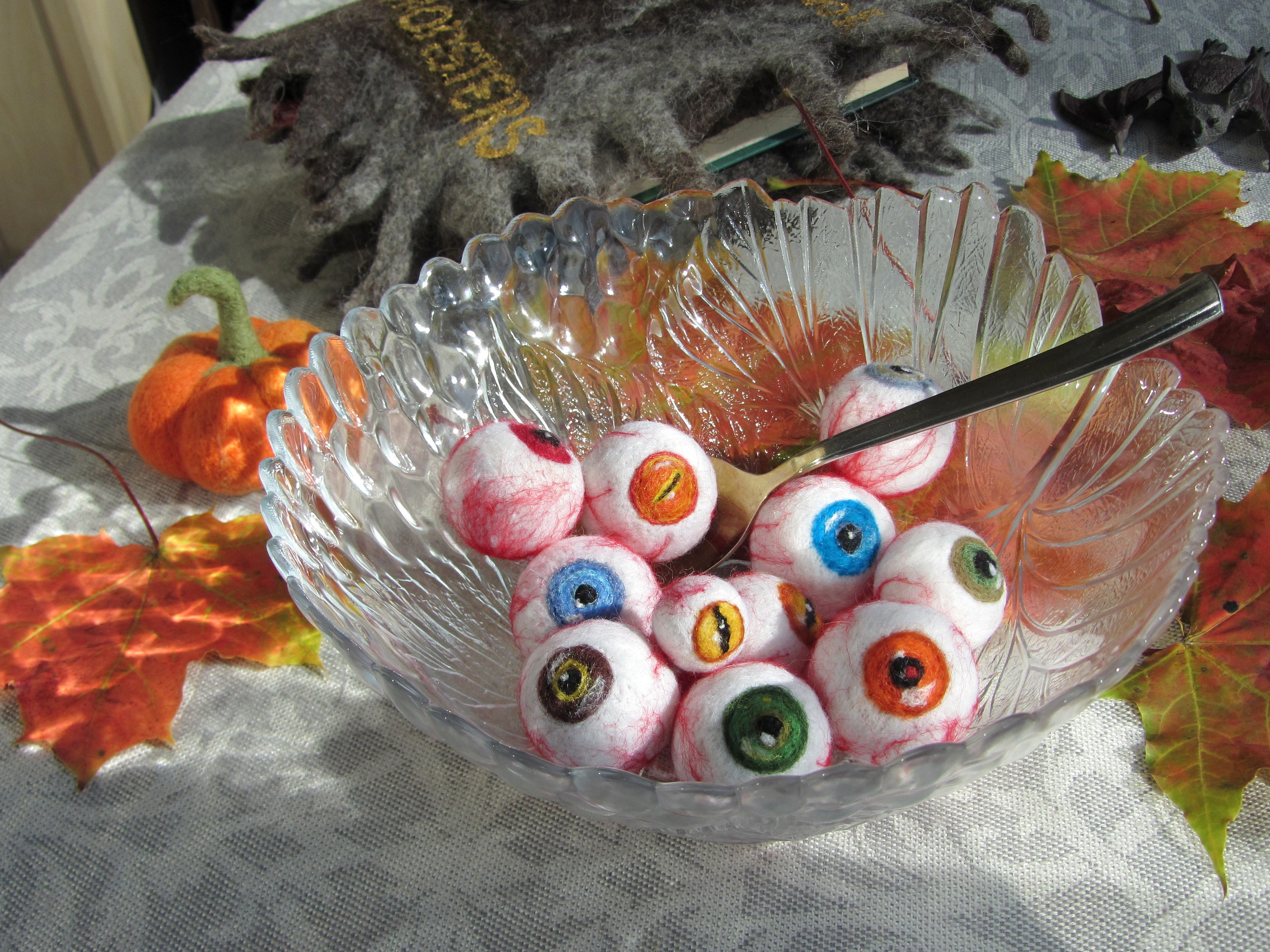 Felted Eyeball Halloween Decor Spooky Eyeballs Halloween Party Etsy