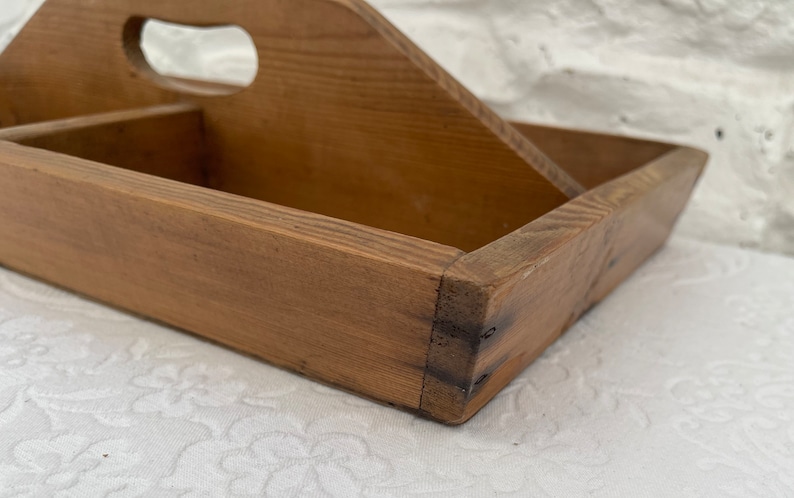 Vintage Wooden Cutlery Tray / Garden Trug / Quirky Storage or Display Tray image 4