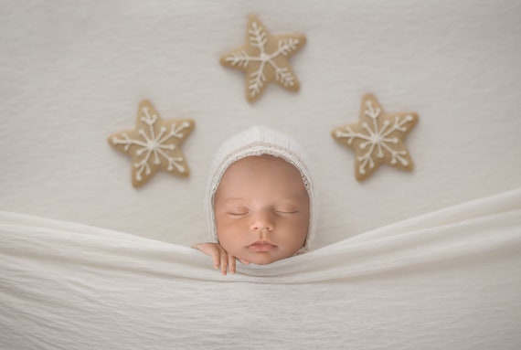 Christmas Baby Digital Backdrop: Newborn Cookie Scene (PNG)