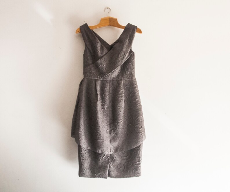 gray cocktail dress Fancy suit Grey americato size S elegant cross dress