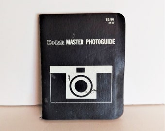 Kodak Master Photoguide, Pocket Size, Eastman Kodak, 1970 Vintage Photography