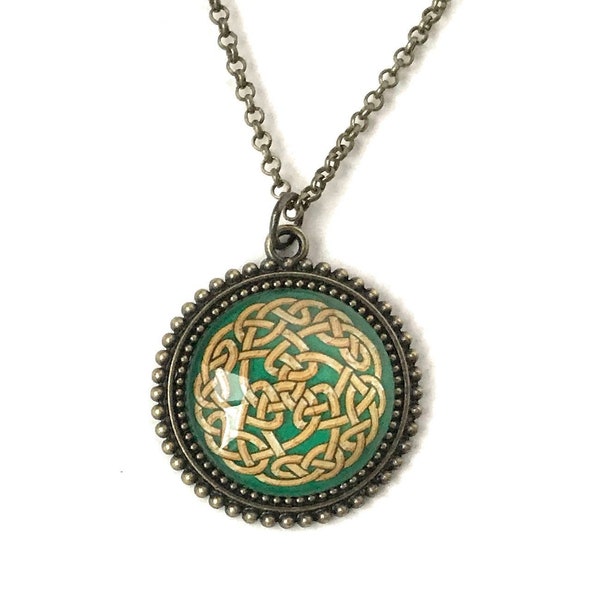 Celtic Knot Necklace, Gift for Women, Green Celtic Design Pendant. Ren Faire, Irish Jewelry