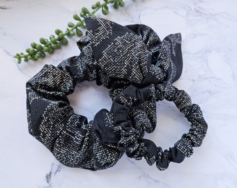 Silk Kimono Scrunchie, Japanese Upcycled Silk Kimono Ponytail Holder, Skinny, Regular, Volume, with a Bow, 100% Silk, Gift for Her