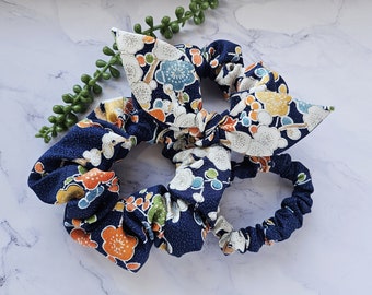 Silk Kimono Scrunchies, Japanese Upcycled Silk Kimono Ponytail Holder, Skinny, Regular, Volume, with a Bow, 100% Silk, Gift for Her