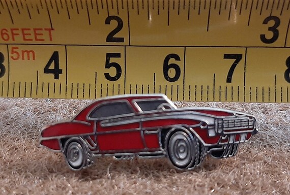 Vintage enamel classic car hat pins