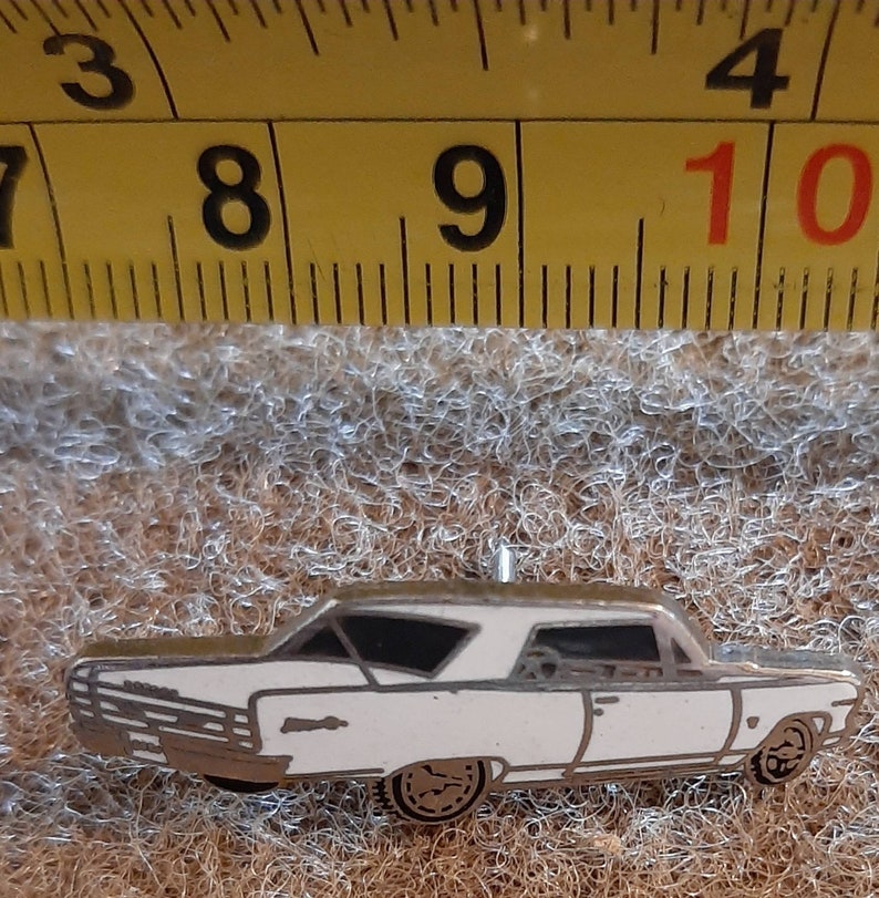 Vintage enamel classic car hat pins