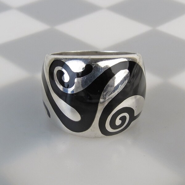 Flli Menegatti mod Italian designer black enamel swirls sterling silver ring size 8.5