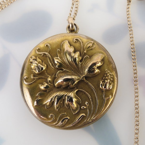 Antique round leaf floral berry gold filled locket with lovely CCS monogram on 1/20 12kt gold filled chain necklace