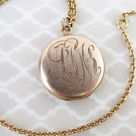 Antique round gold filled ADK monogrammed locket … - image 2