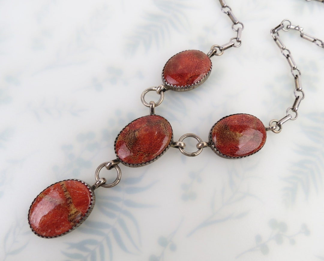 Earthy Rich Red Orange Spiny Oyster Sterling Silver Running Bear