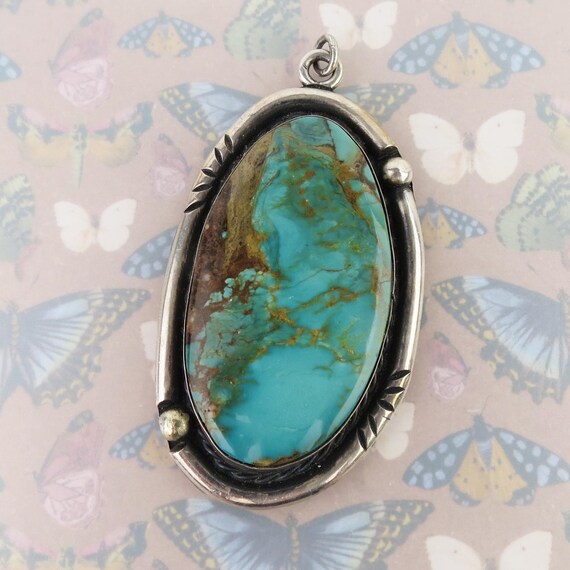 Large Navajo sterling silver turquoise 1970s pendant - Gem