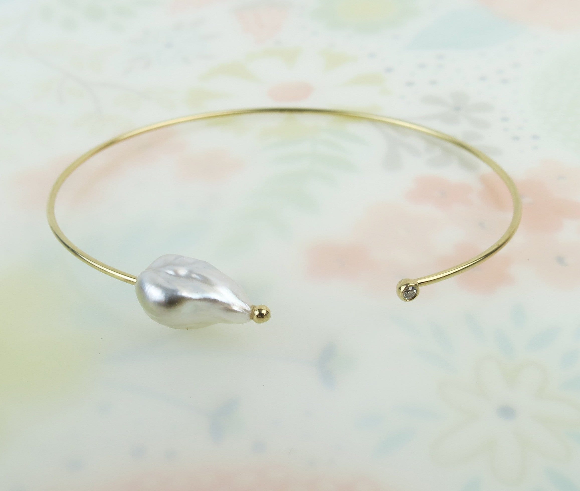 MIZUKI パール ダイヤモンドカフ ブレスレット　新品 パール ダイヤモンドカフ ブレスレット｜MIZUKI(ミズキ)｜Ron Herman