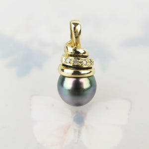 14k Gold rich black 10mm Tahitian pearl diamond pendant signed PJS