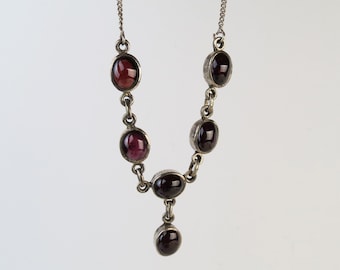 Vintage sterling silver purple tone Rhodolite garnet single dangle necklace