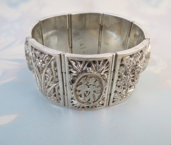 Pre owned Chinese wide heavy panel link sterling … - image 5