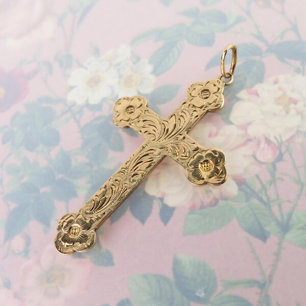 Vintage 8k Gold Cross Pendant: Engraved Floral Old World Design