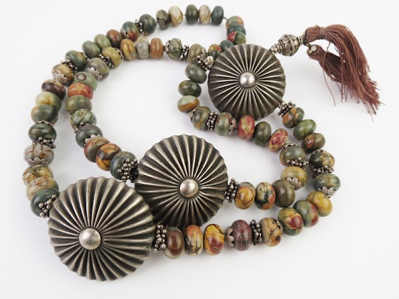 Heavy tribal ethnic necklace with old massive ste… - image 1