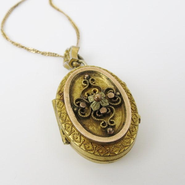 Ornate Gold Filled oval filligree Victorian Etruscan revival locket & chain