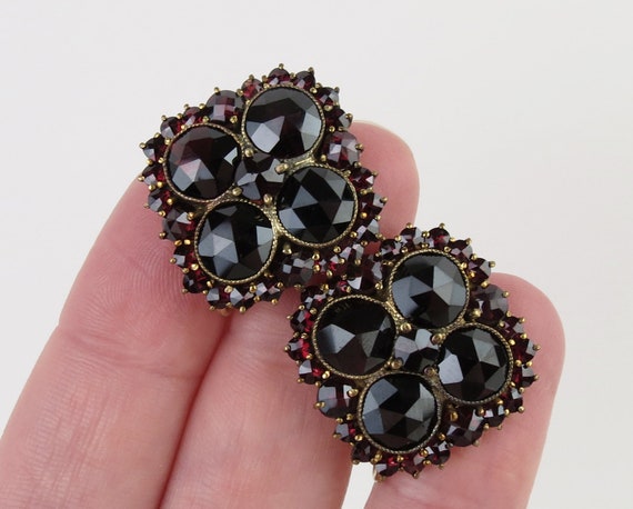 Vintage Rhodolite Garnet Earrings: 14k Yellow Gol… - image 2