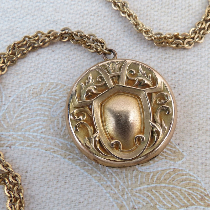 Shield Locket - Etsy