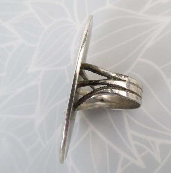STERLING SILVER "DESERT LIZARD" CHARM WITH SPLIT RING STERLING SILVER "DESERT LIZARD" CHARM WITH SPLIT RING