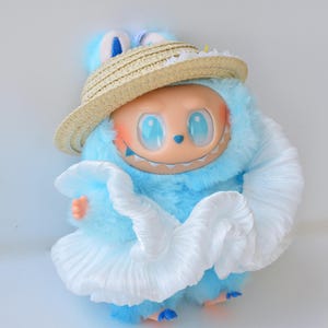 Labubu doll clothes, 17cm Labubu outfit, handmade pleated dress with hat