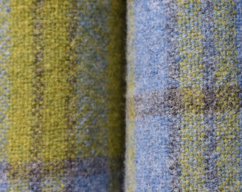 unique handwoven scarf in organic (GOTS certified) shetland wool