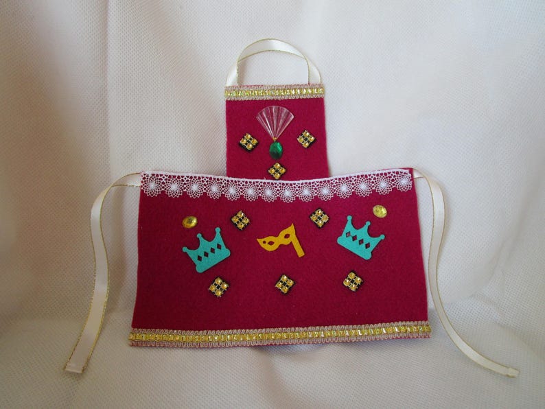 Pink fuchsia felt bottle apron