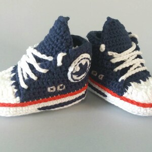 Zapatitos de bebé tejidos a crochet color blanco. Regalo | Etsy México